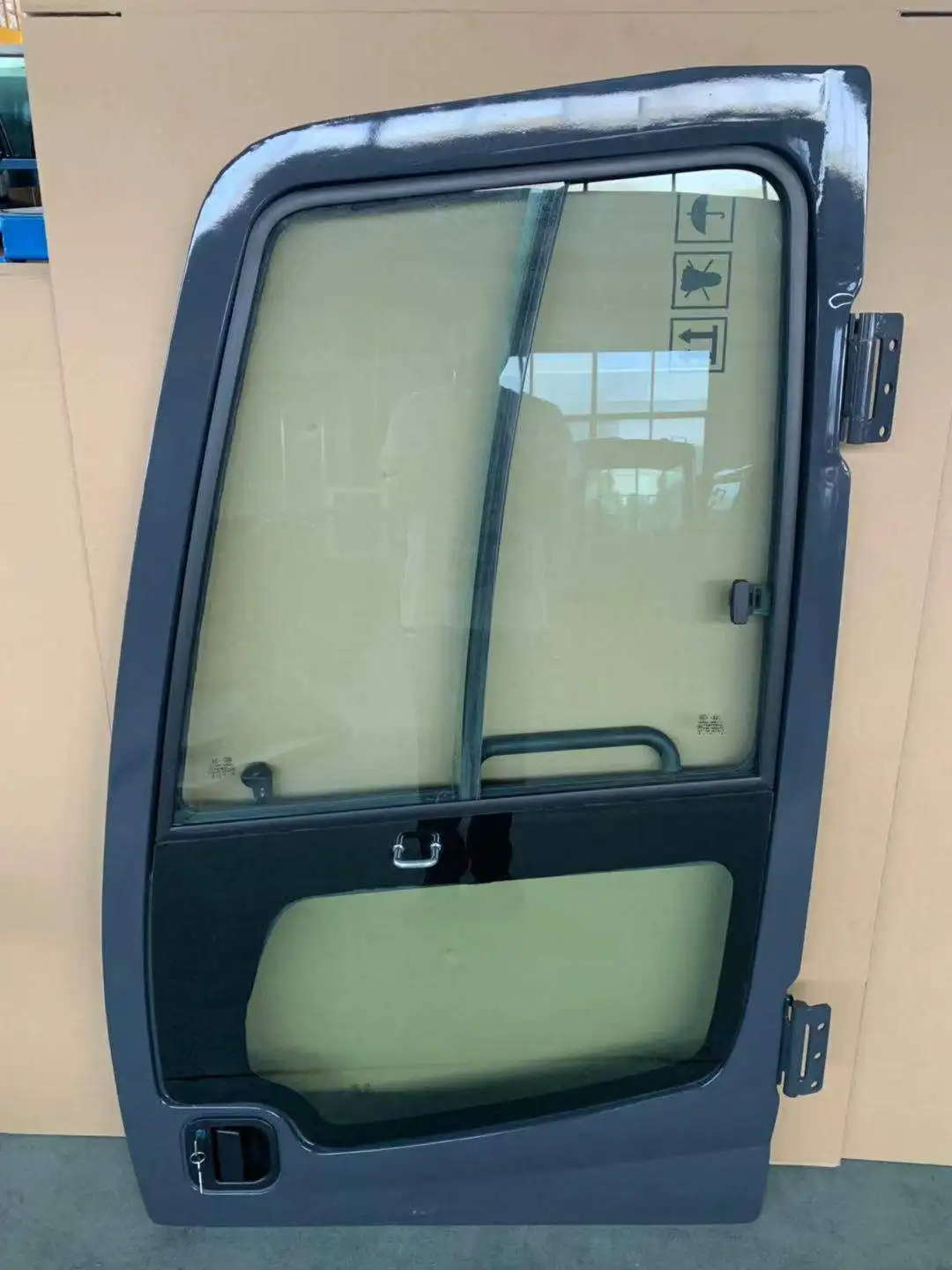 Подходит для Sany Xugong Liugong Hitachi Shenggang специальная сборка кабины экскаватора