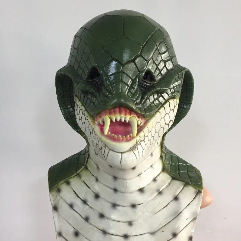 Латексная маска-змея со знаками зодиака