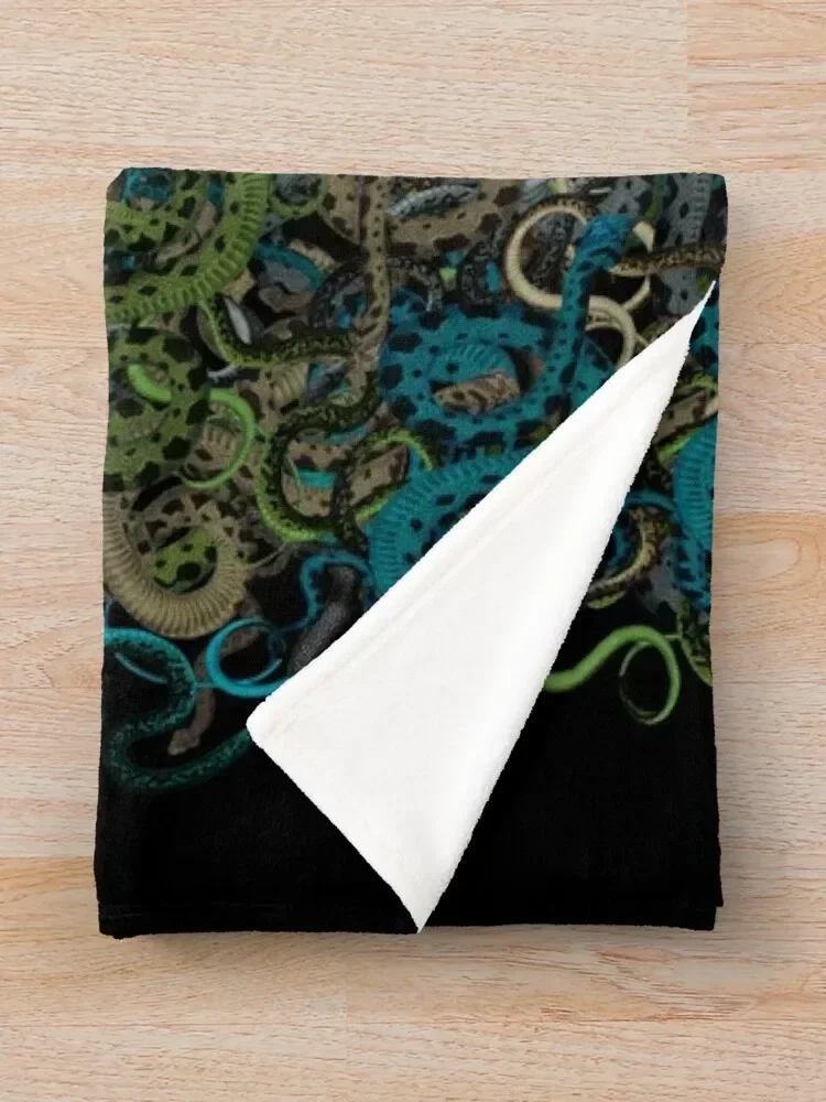 Одеяло Lair of Snakes спальный мешок одеяло рождественское украшение плед одеяла