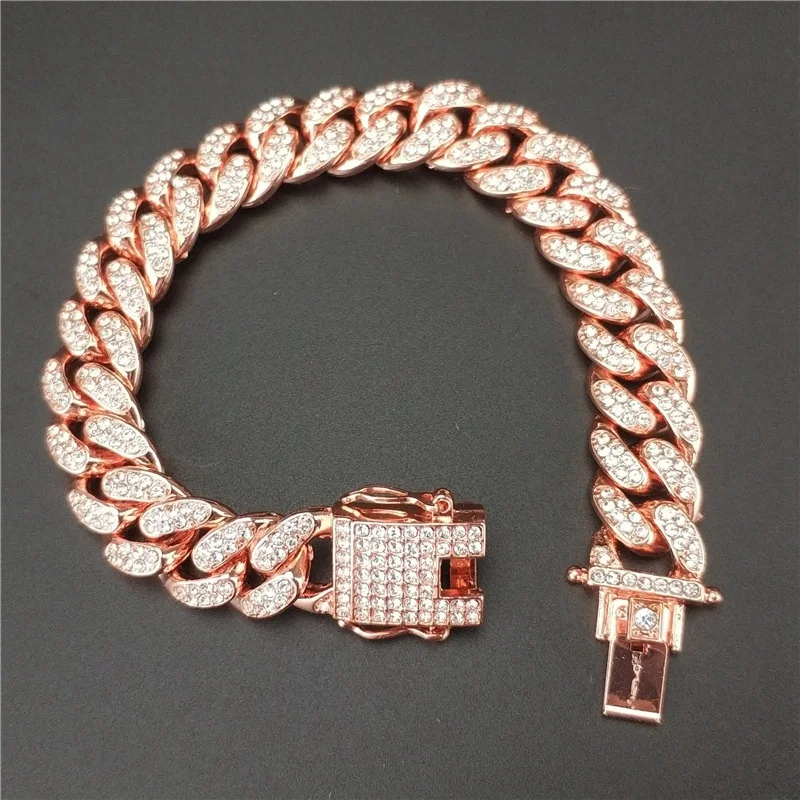 

Explosive Simple Ladies Bracelet Light Luxury Fashion Popular Niche Personality Ladies Bracelet Ladies Bracelet Gift