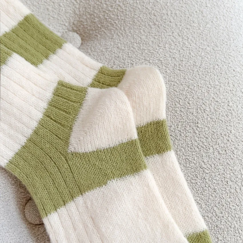 New Wool Cotton Sleeping Women's Sock Set High Quality Thermal Socks Girls Fashion Winter Warm Thick Striped Socks