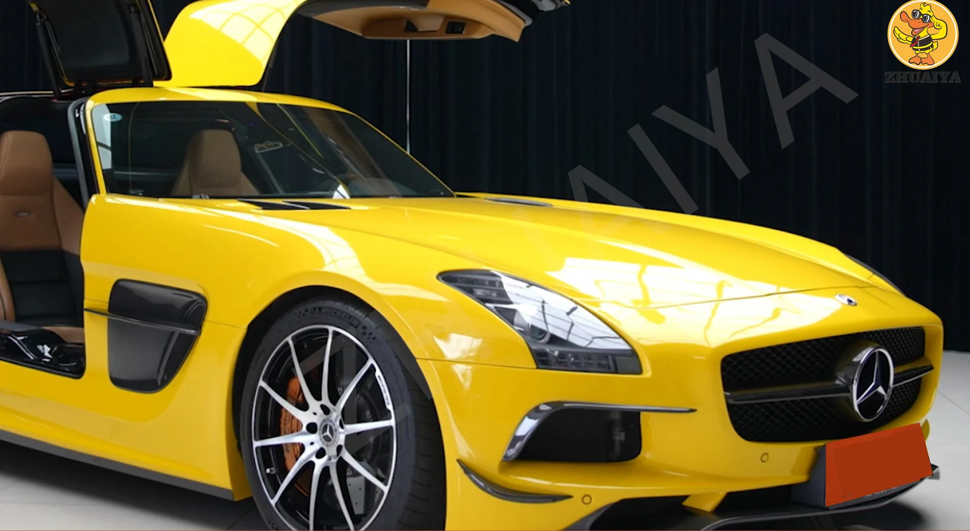 Рисунок 4 - Высококачественные автомобильные наклейки из ТПУ