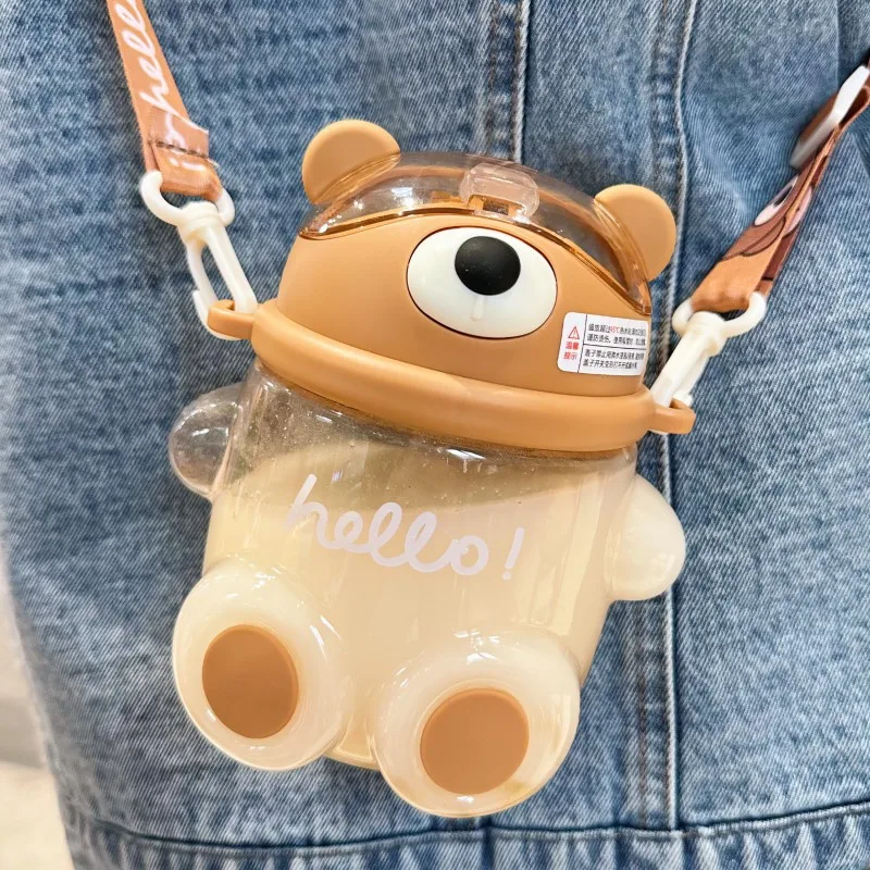 

700 мл Kawaii Bear бутылка для воды для девочек уличная большая емкость фотография с ремешком детская соломенная пластиковая чашка