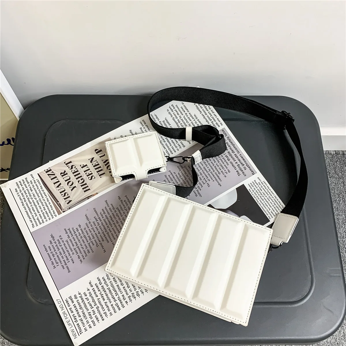

Korean Version of Fashion Everything Small Square Bag