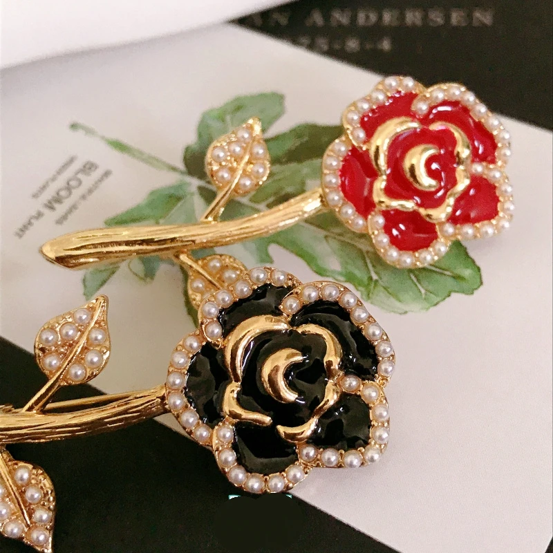 

Rose Flower Plant Brooches Sweater Suit Corsage Versatile Enamel Pins