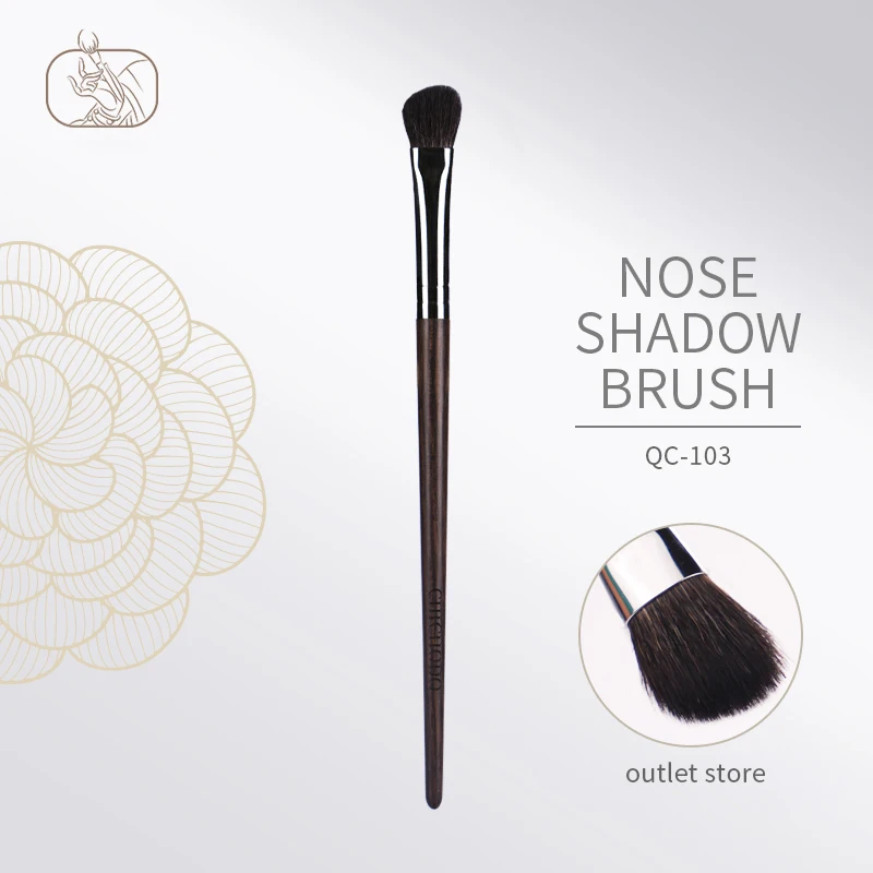 Кисть для макияжа из козьей шерсти