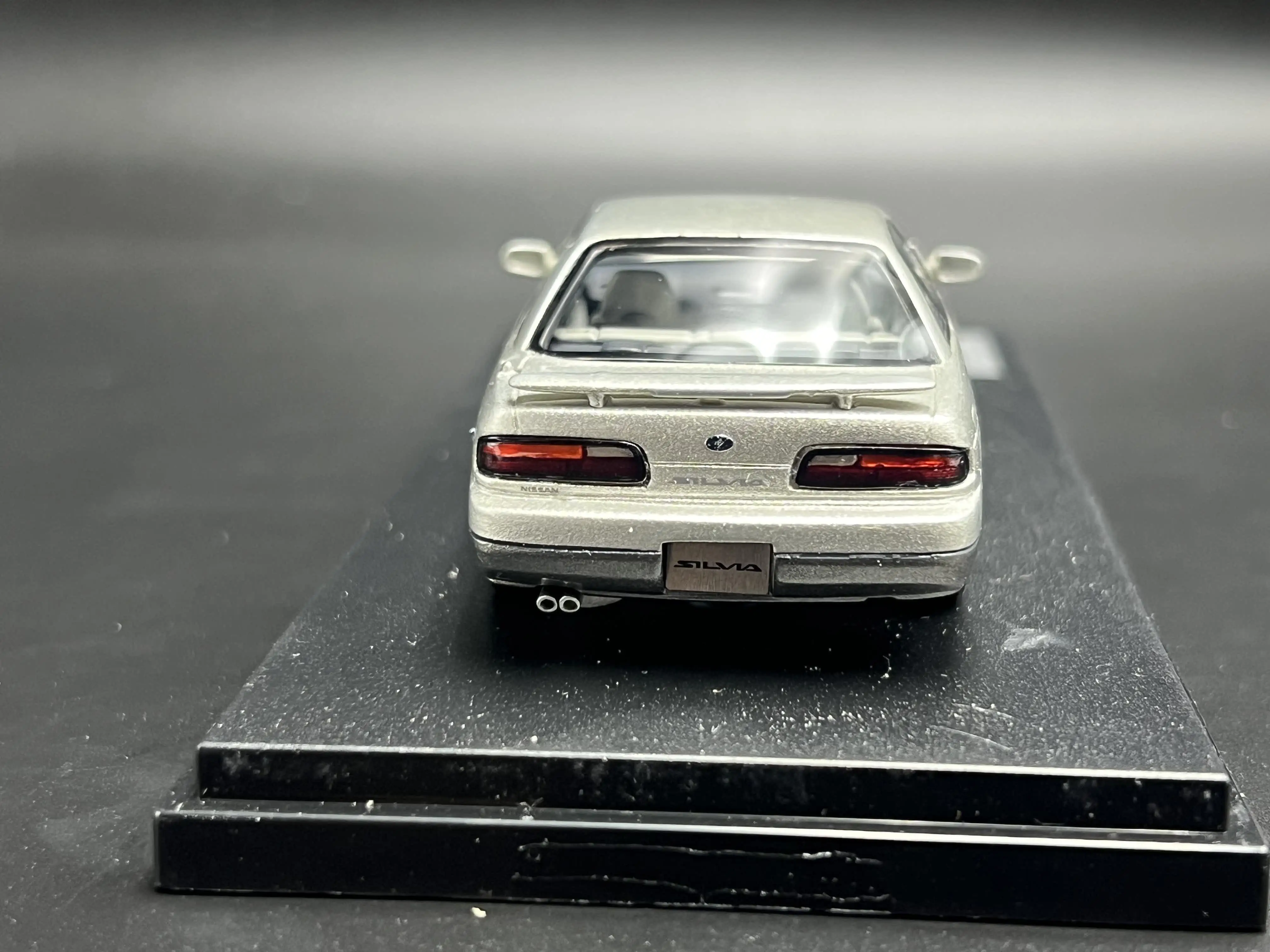 Фото Модель автомобиля Hi-Story SILVIA 1991 из смолы, масштаб 1:43 №2