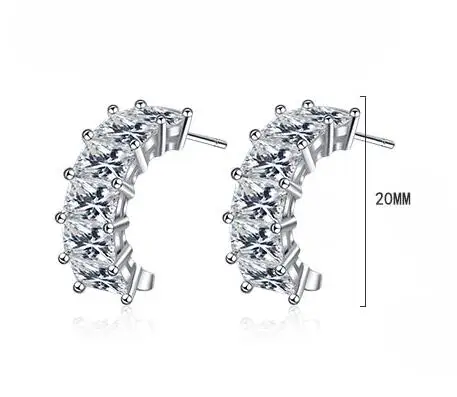 Серьги-гвоздики из серебра 100% пробы с изумрудом 4 карата