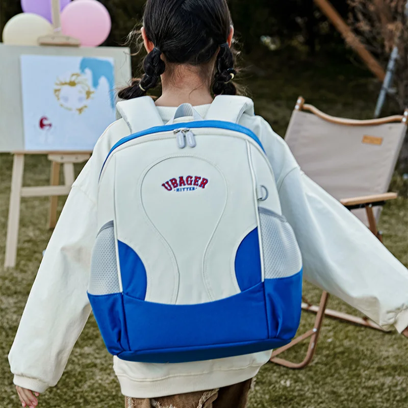 

Elementary School Student Schoolbag Multi-directional Reflective Strip Lightweight Waterproof Load Reduction Spine Kids Backpack