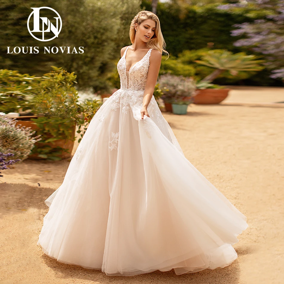 

LOUIS NOVIAS A-Line Wedding Dress 2023 Deep V-Neckline Appliques Backless Court Train Wedding Gown Vestidos Elegantes Para Mujer
