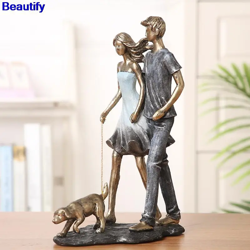 

Resin Park Couple Dog Walking Lovers Sculpture Statue Honey Hand in Hand Boyfriend Ornament Decor Craft Gift for Girlfriend