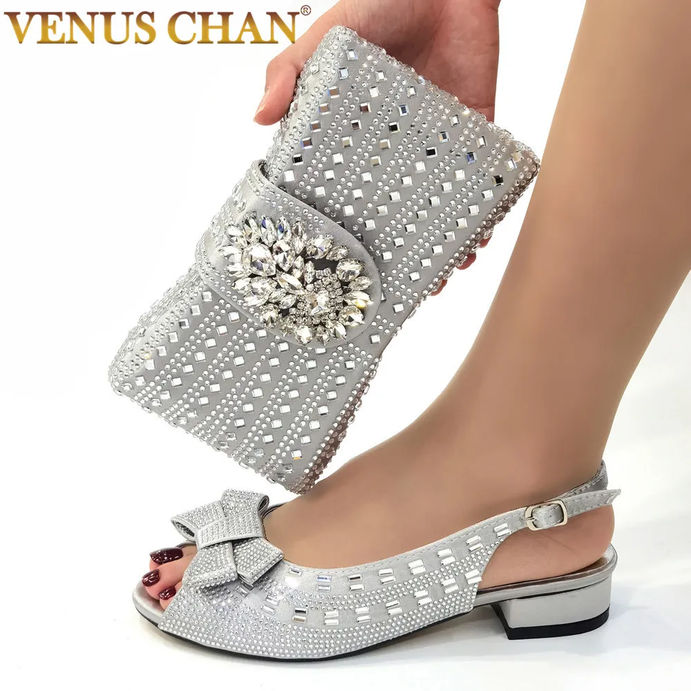 

2022 Italy Latest Design Low Heel Rhinestone Party African Women Shoes and Bags set Wedding Banquet Sexy Ladies Sandals