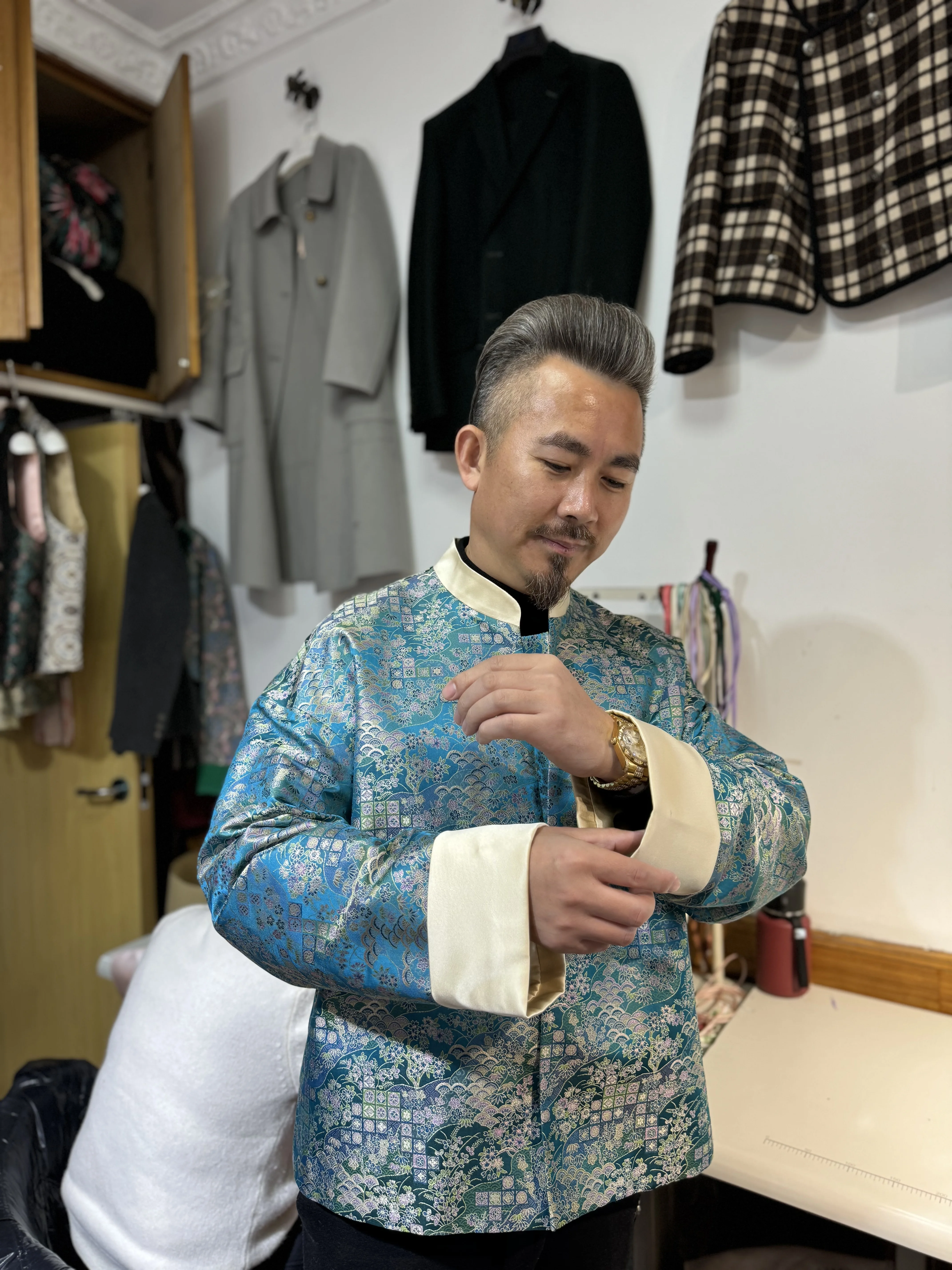 Костюм большой босса мафии Высококачественная униформа женское шелковое платье