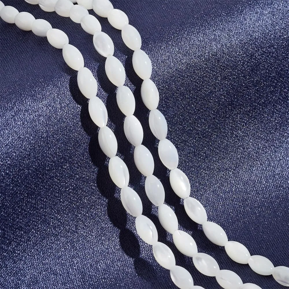 Около 110 шт. бусины из рисовых белых ракушек натурального ракушки диаметром 4 мм