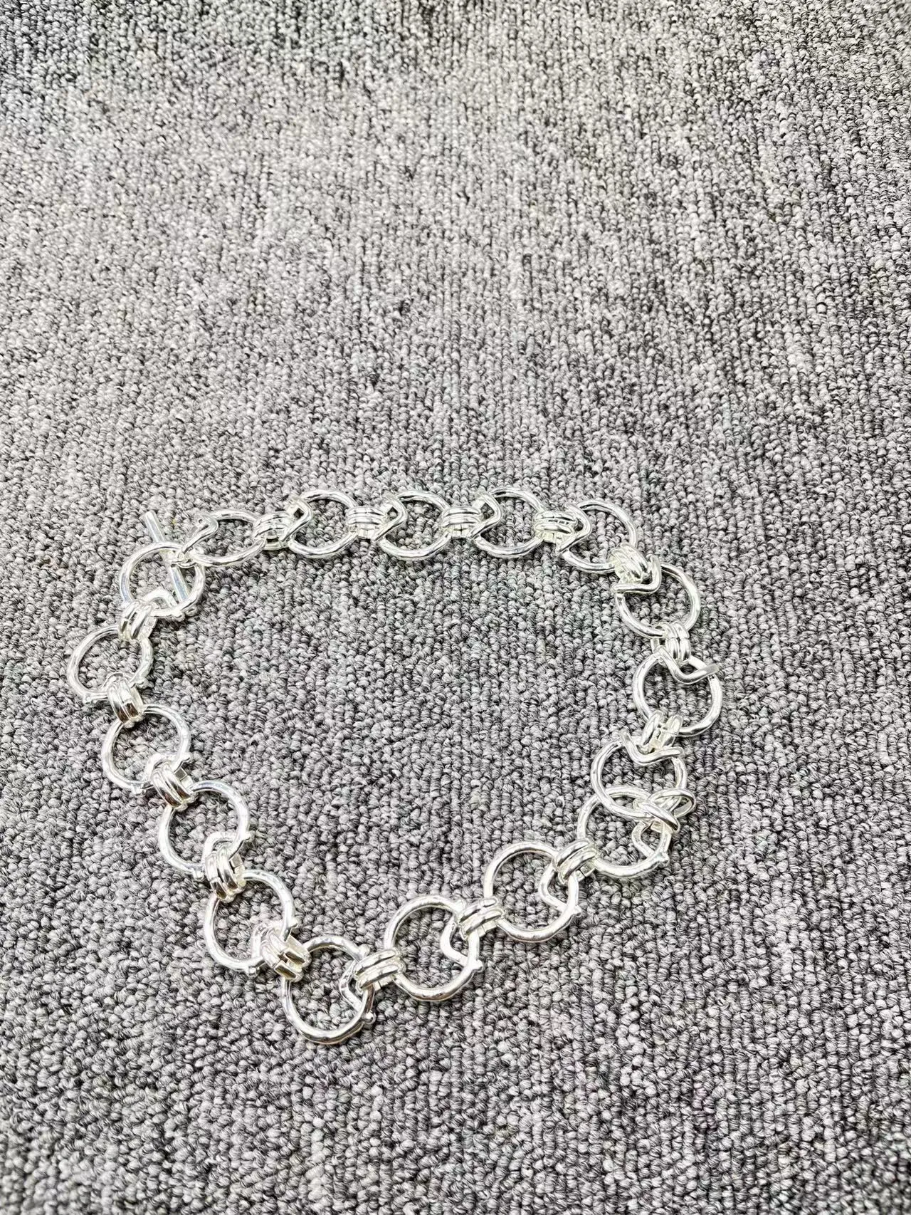 

Europe and America Hot Sale High Quality Fashion Electroplated 925 Silver Color Exquisite Luxury Necklace Jewelry Gifts