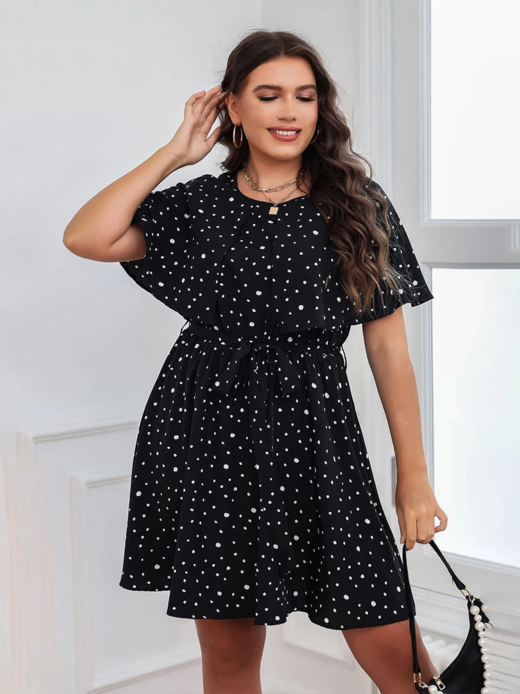 Рисунок 4 - Женское мини-платье в горошек