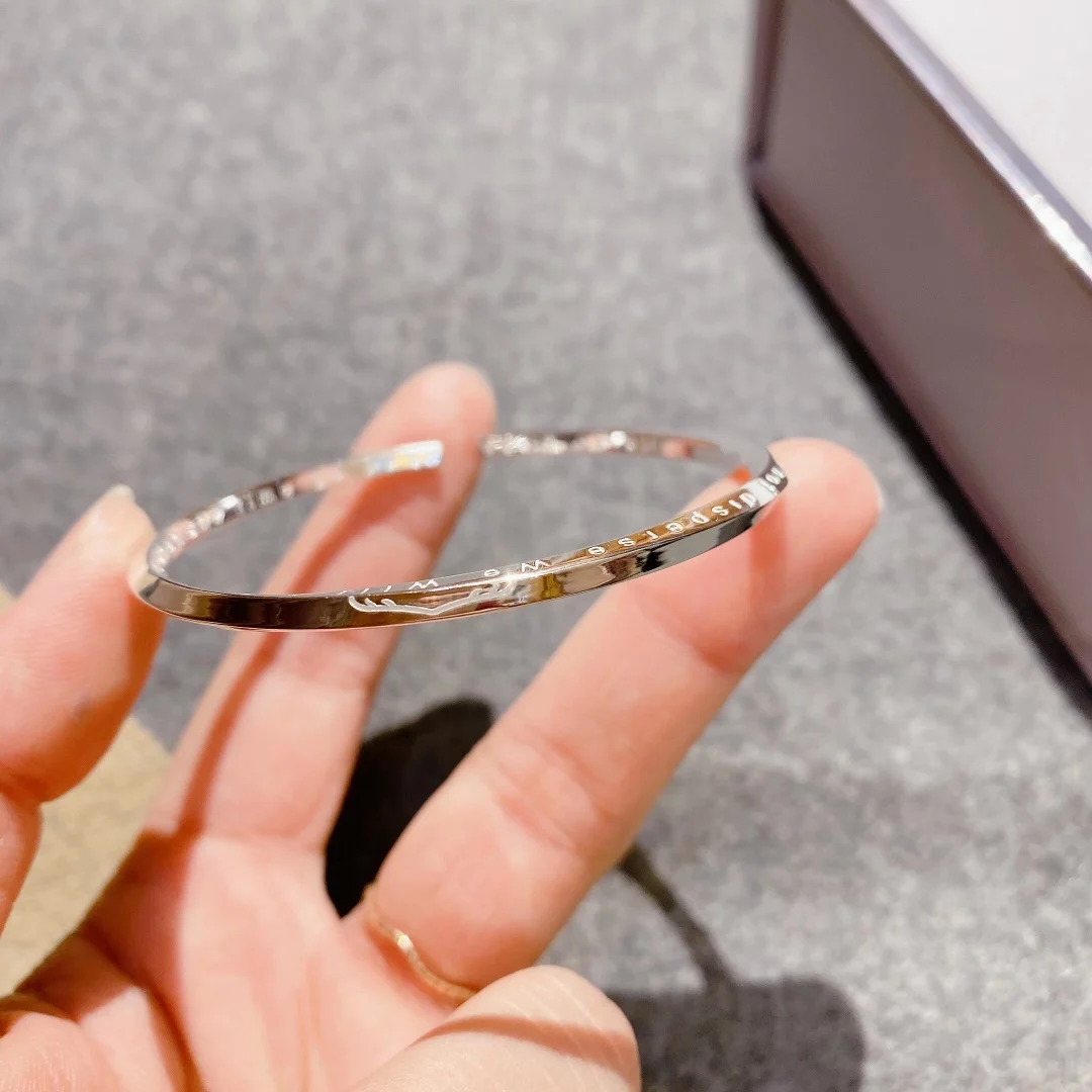 

Mobius has your bracelet all the way