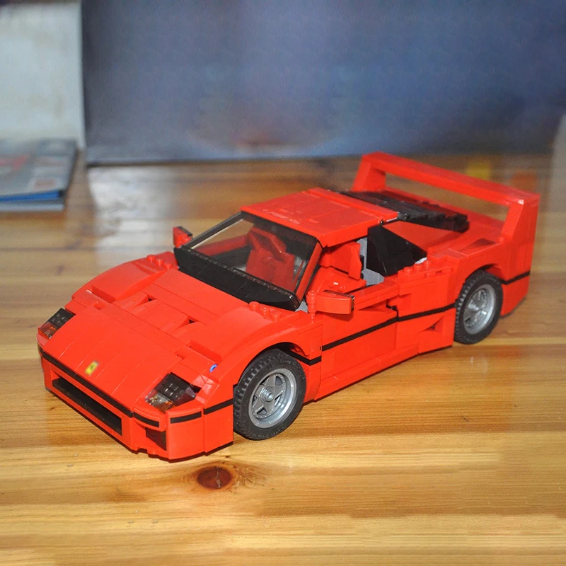 Классическая гоночная модель 10248 F40 совместимая со строительными блоками