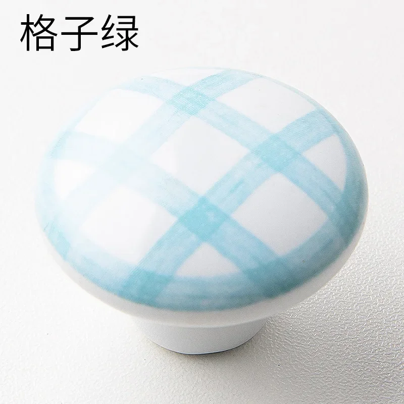 

Керамические ручки для шкафа