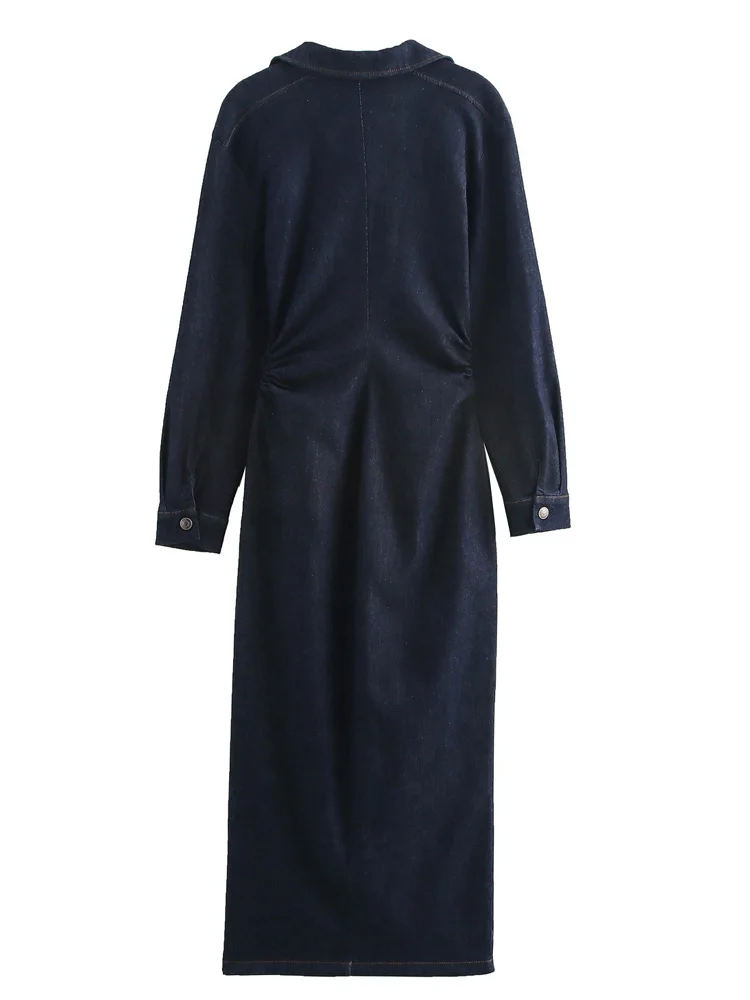 Женское джинсовое платье-рубашка средней длины с длинным рукавом