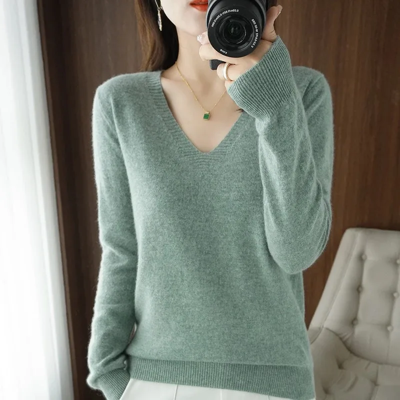 Autumn and winter new cashmere sweater women's V-neck pullover casual knitted tops Slim slimming cashmere women's sweater