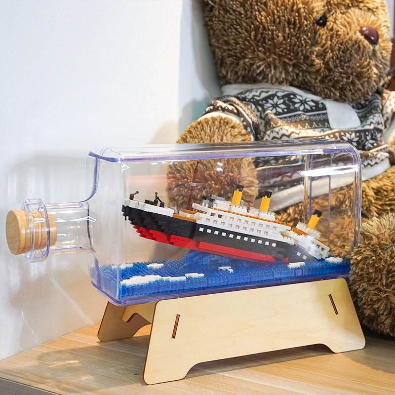 

Креативная серия микро классический Титаник корабль в бутылке среднеквадратичная Круизная модель строительные блоки декорации фильмов фо...