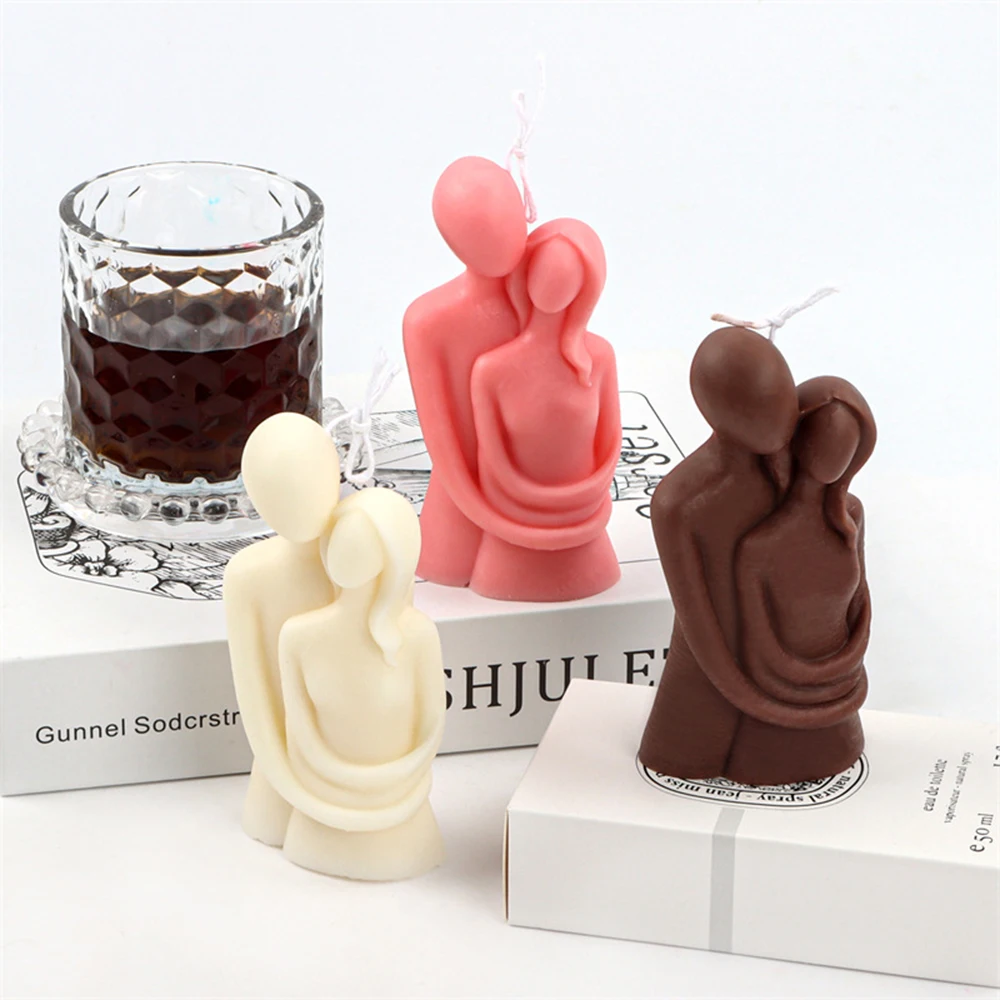 

Abstract Human Body Couple Hugging Smokeless Soy Wax Scented Candles Three-dimensional Fashion Home Display Holiday Gifts