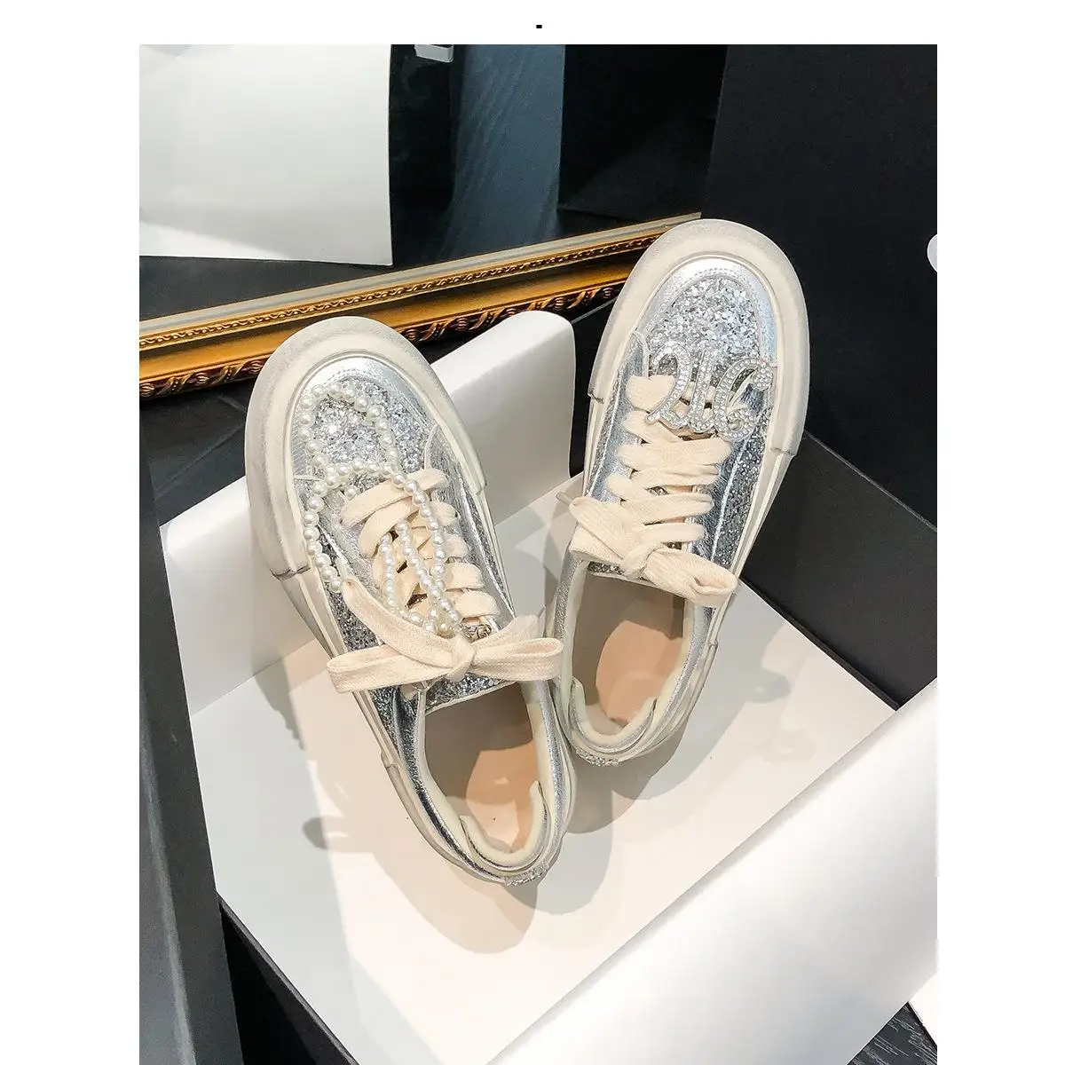 Универсальные кроссовки на платформе из натуральной кожи с блестками Flash Diamond