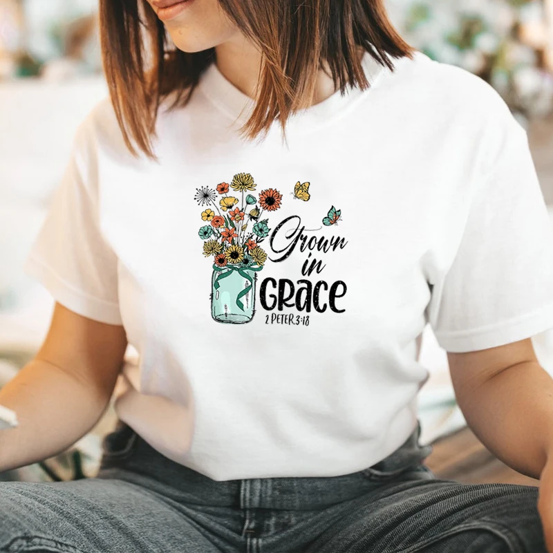 

Grown In Grace Bible Verse Jesus T Shirts Women Cotton Religious Clothes O Neck Graphic Tee Floral Vintage T-shirt Dropshipping