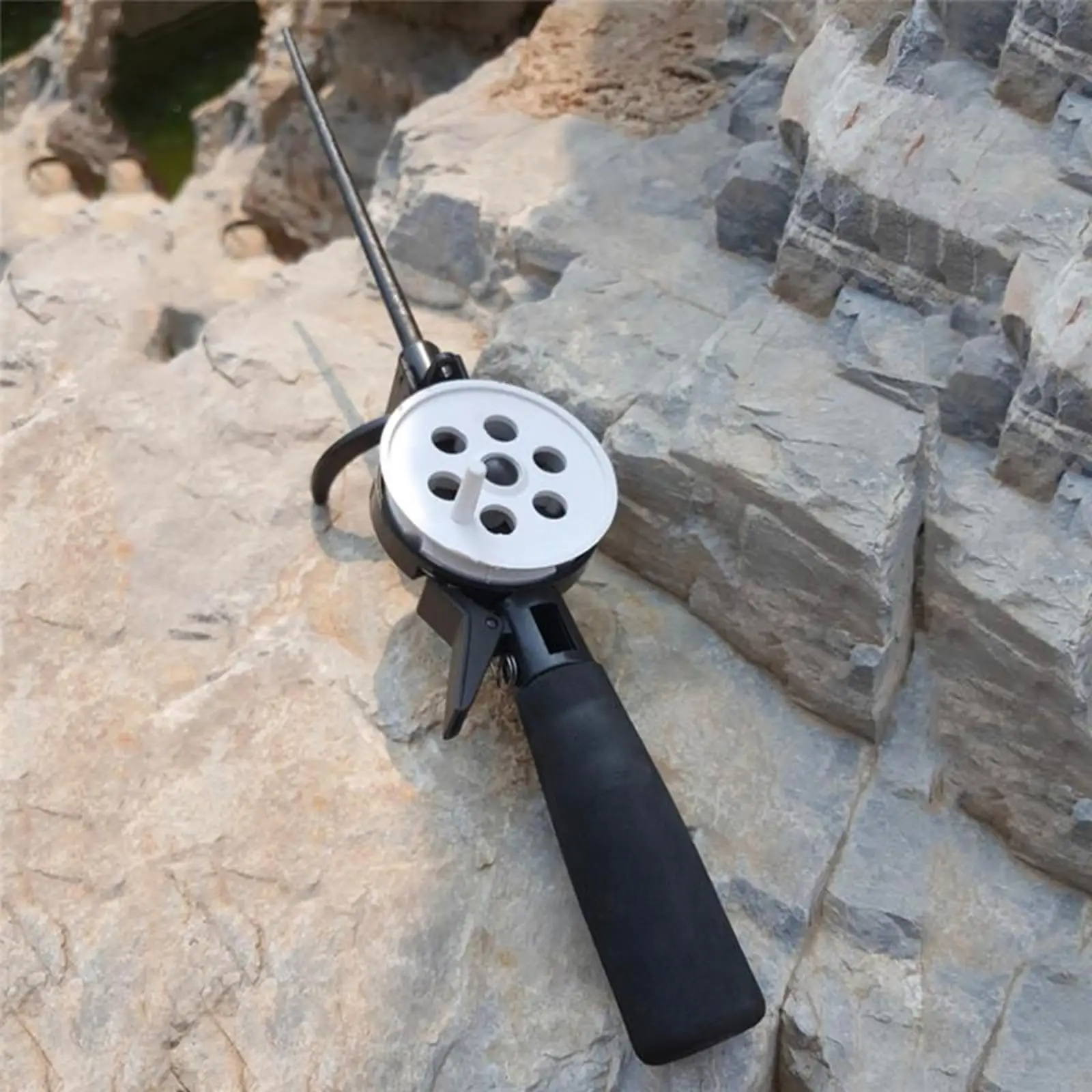 Портативная легкая удочка для зимней рыбалки с катушкой