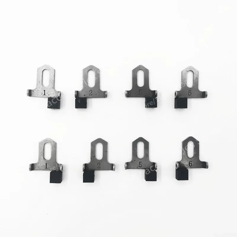 Трехигольный (3) и восьмиигольный (8) селекторы JinLu JL-033831 для компьютеризированных плосковязальных машин (art.: 3920d8f8b51e6) - 3920d8f8b51e6