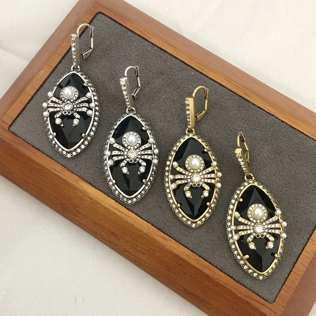

Trend retro unique design Pearl spider black drop earrings