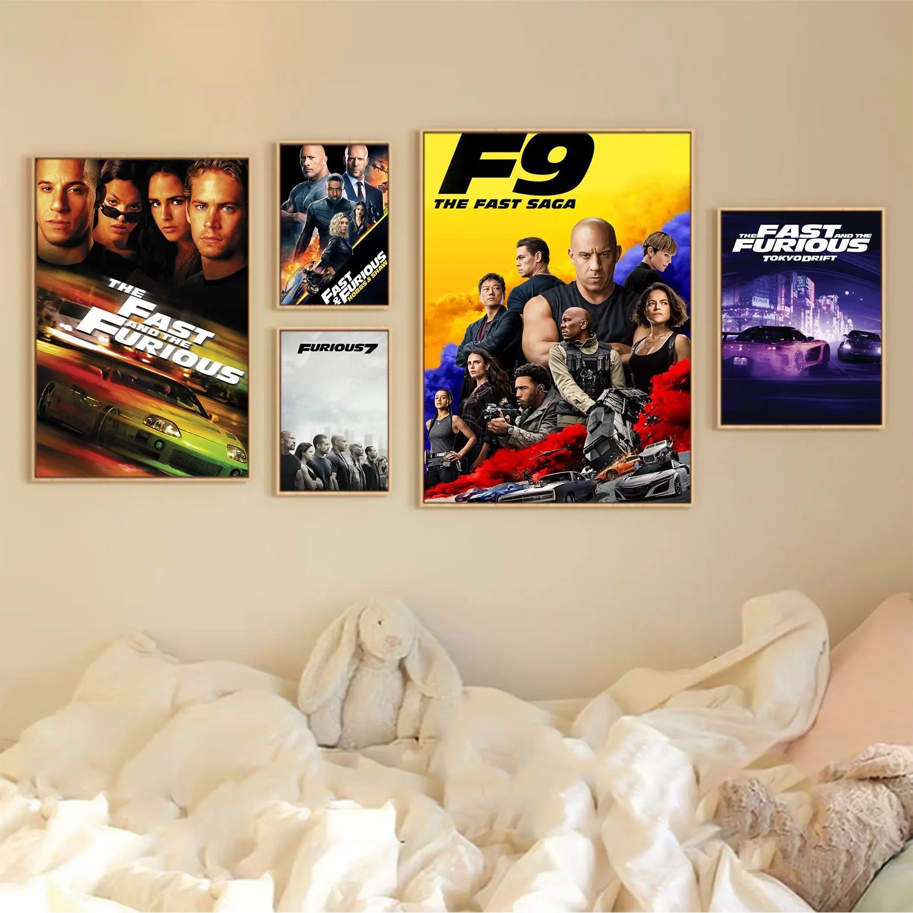 

Classic Movie The Fast and The Furious Classic Movie Posters Retro Kraft Paper Sticker DIY Room Bar Cafe Wall Decor