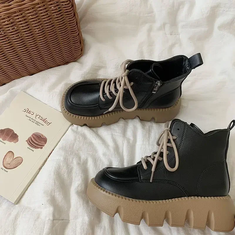 Ботинки женские зимние на толстом каблуке