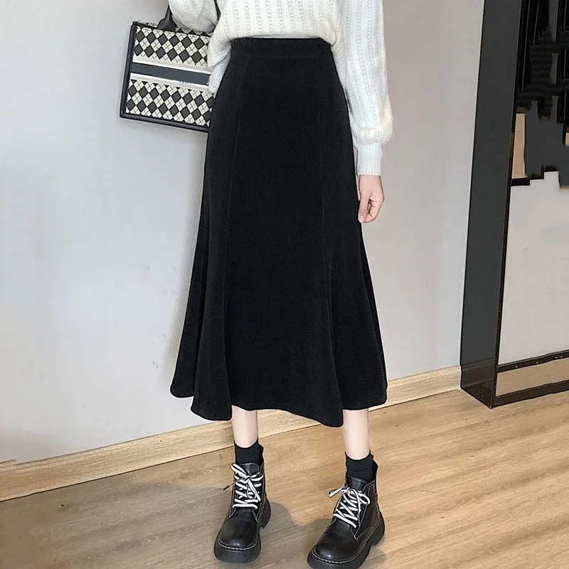 Рисунок 5 - Женская Вельветовая юбка средней