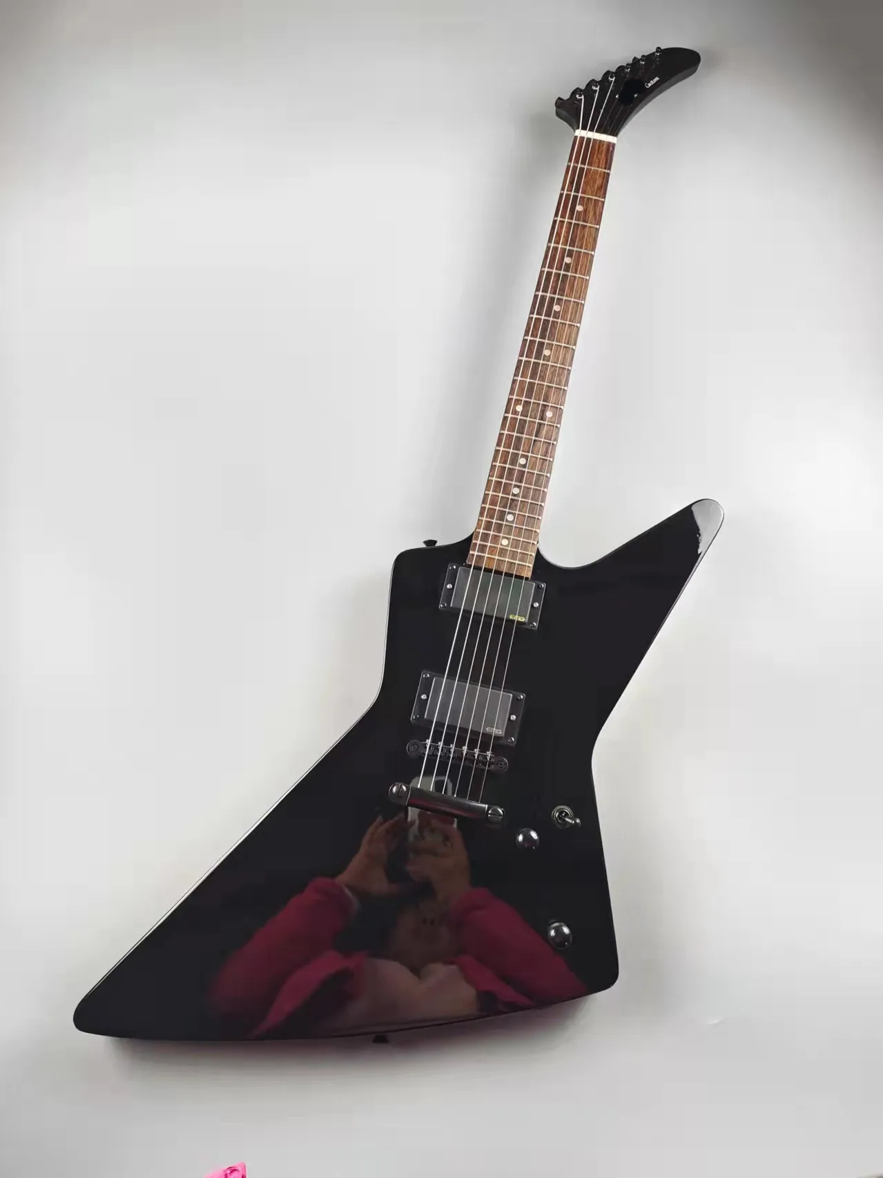 

¡Guitarra eléctrica en stock James Hetfield explorar EET mierda en stock you will receive lo que ve... de guitarra de calidad!