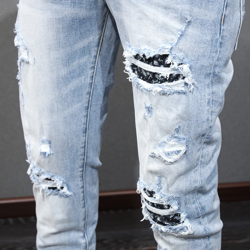 Street Fashion Men Jeans Retro Light Blue Elastic Stretch Skinny Ripped Jeans Men Bandana Patched Designer Hip Hop Brand Pants