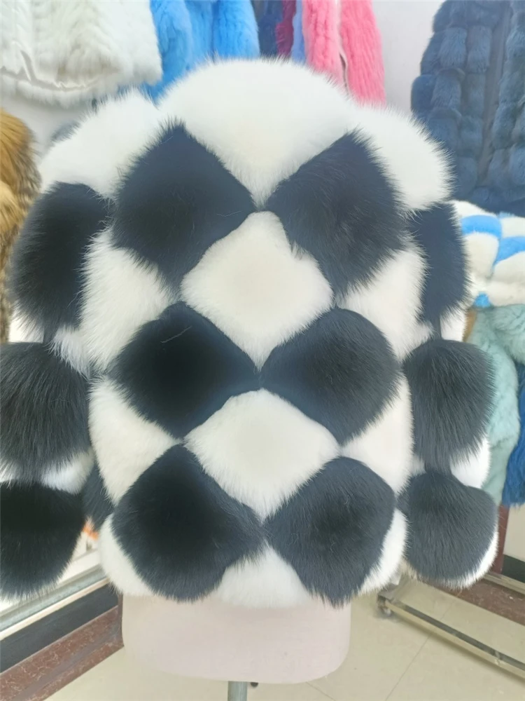 Luxury High-end Real Fox Fur Coat Wholeskin Natural Fur Jacket Checkerboard Plaid Pattern Ladies Fashion Overcoat Plush