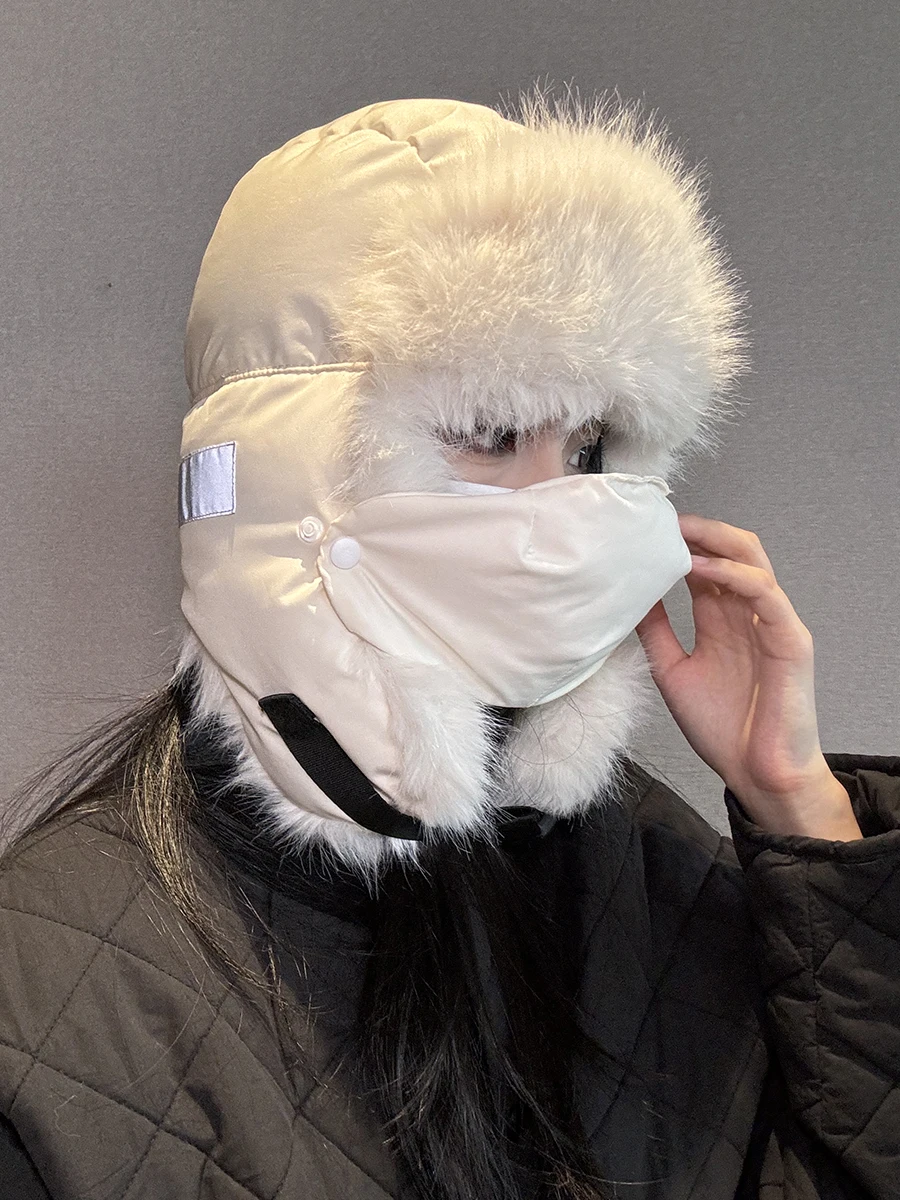 Лыжная шапка женская зимняя на флисовой подкладке утолщенная уличная