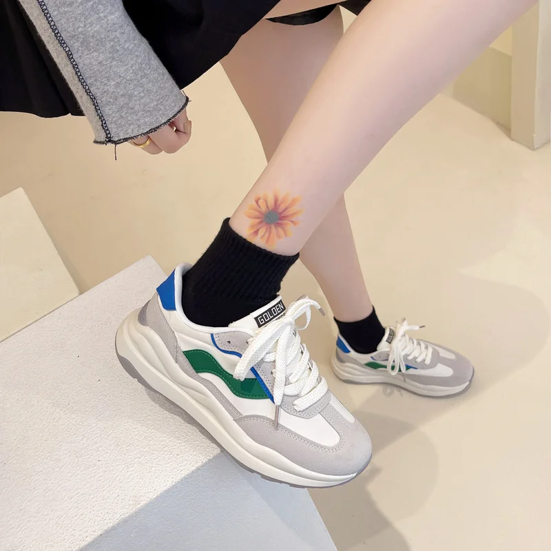 

2021 Women's New Casual Shoes Round Toe Lace-up Thick-soled Non-slip Sneakers Lightweight and Comfortable Outdoor Running Shoes