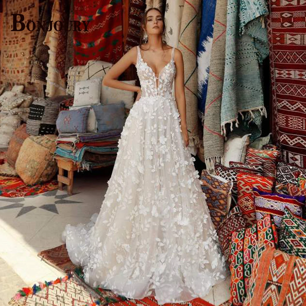 

BONJOURY Luxury Wedding Dresses Tank V-neck Tulle A-line For Women 2023 Bride Lace Leafy Appliques Customised Robe De Mariée