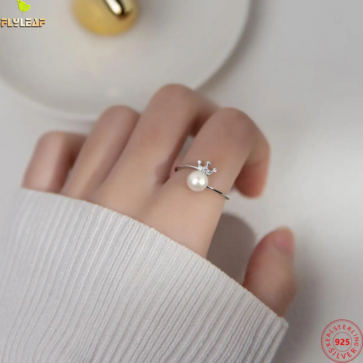 

Женское кольцо из серебра 925 пробы, с жемчугом и короной