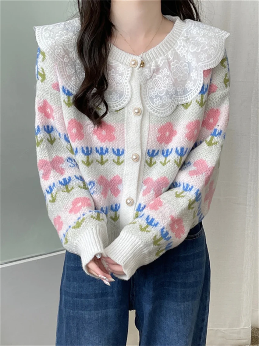 

Женский трикотажный кардиган с воротником «Питер Пэн» и бантом