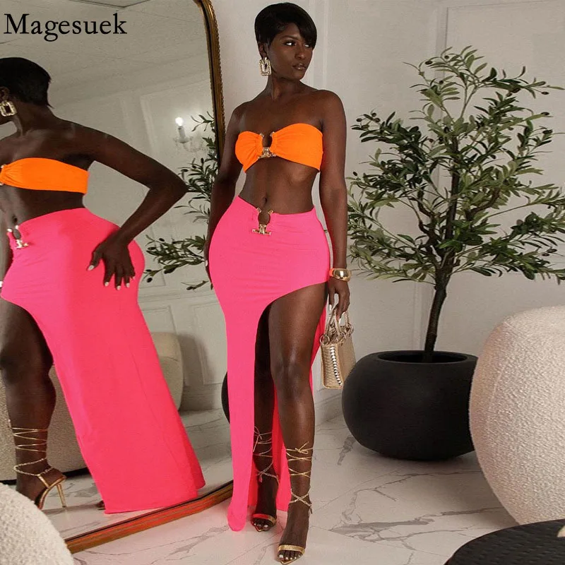 

Женский летний комплект из топа и юбки, без бретелек