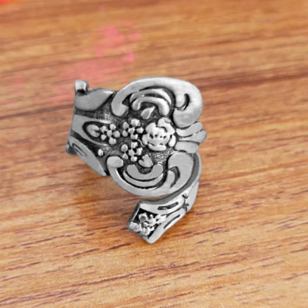 

2023 New Hot Fashion Top Quality Antiqued Tin Spoon Ring Adjustable Ring Thumb Fashion Jewelery Drop shipping