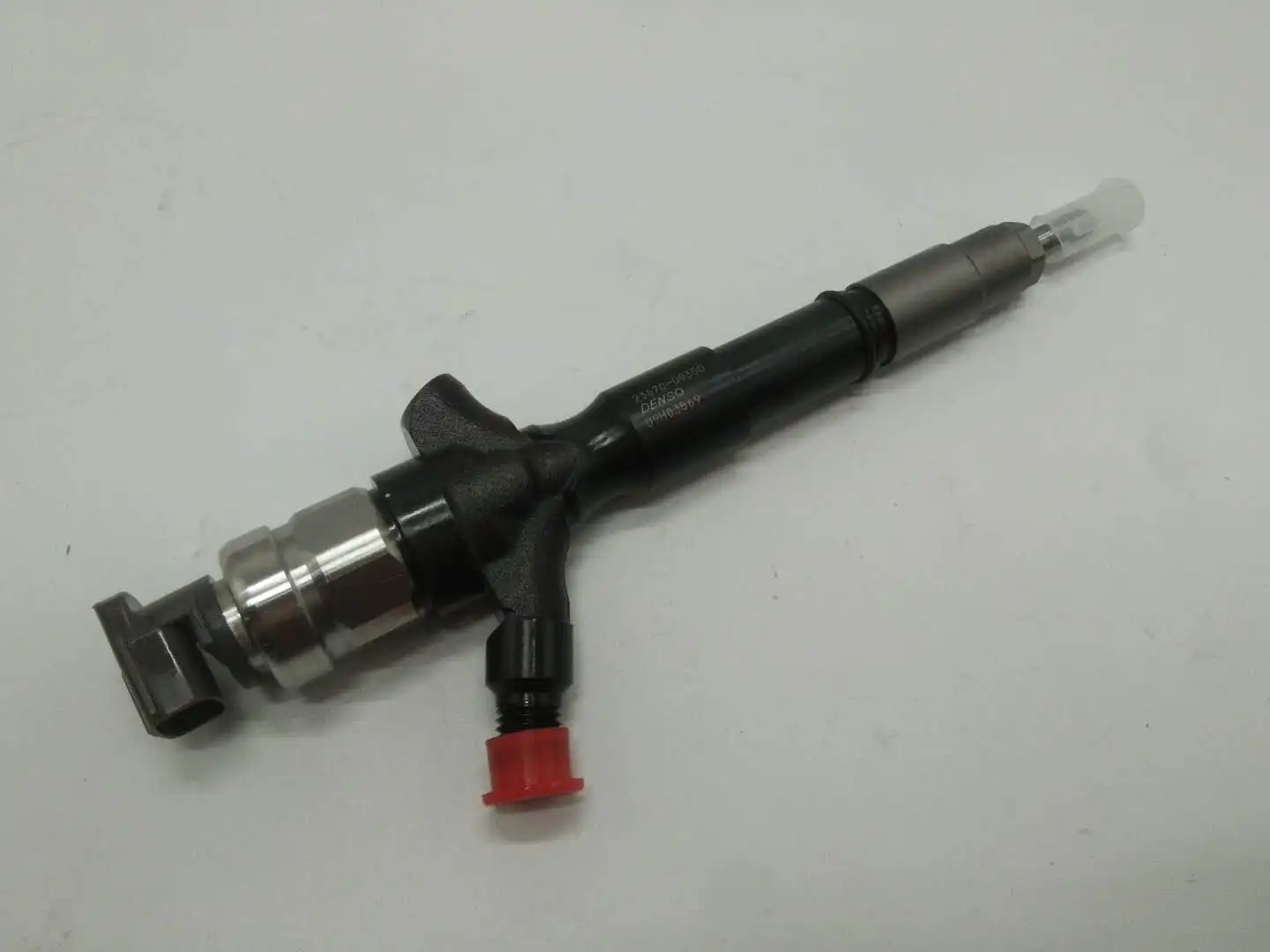 Топливная форсунка 1KD 2KD в сборе для FORTUNER GGN155 HILUX LAN125 OEM 23670-09350