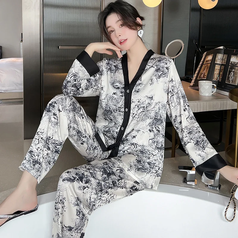 Lisacmvpnel 2022 New Spring Pajamas Women's Ice Silk Long Sleeve Suit Court Style Ice Silk Large Home Clothes
