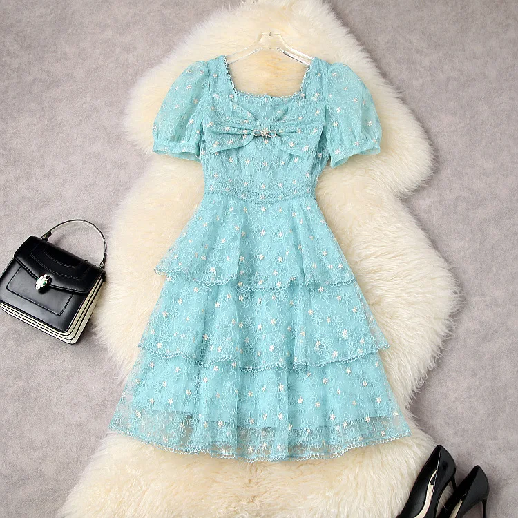 European and American women's wear spring 2022 new  Short sleeve square collar bow blue lace layer cake  Fashion dress