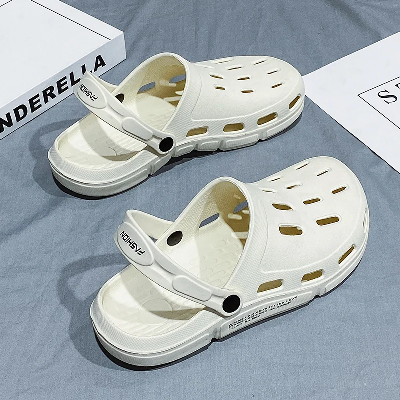 

2022 Summer New Fashion All-match Sandals High-quality Two-wear Slippers Lightweight Breathable Hole Shoes Korean Men's Shoes