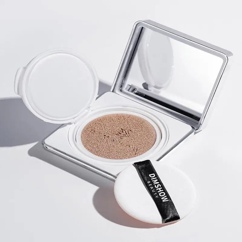 Фото DIMSHOW Air Cushion BB-крем: Изолирующий BB-крем-консилер, матирующий, увлажняющий, жидкая основа, CC-крем №5